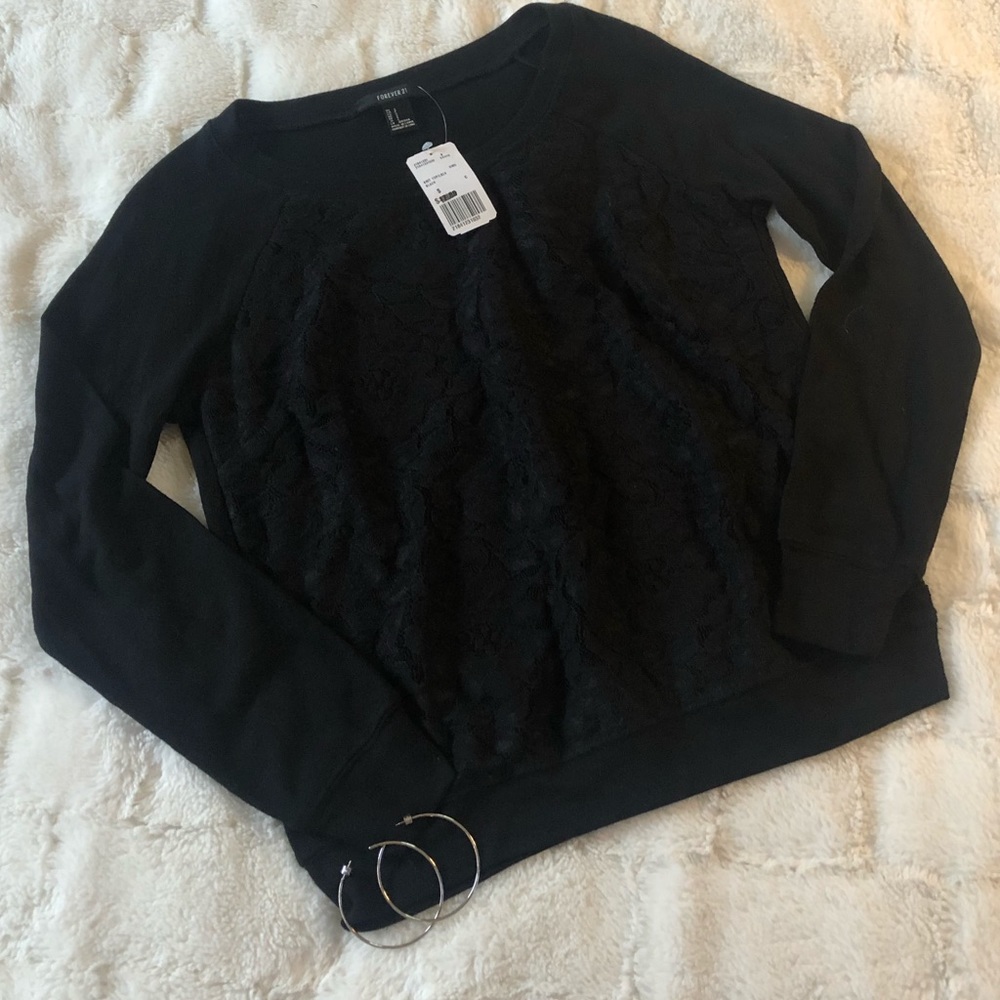 Forever 21 Knit Top SIZE: S✨